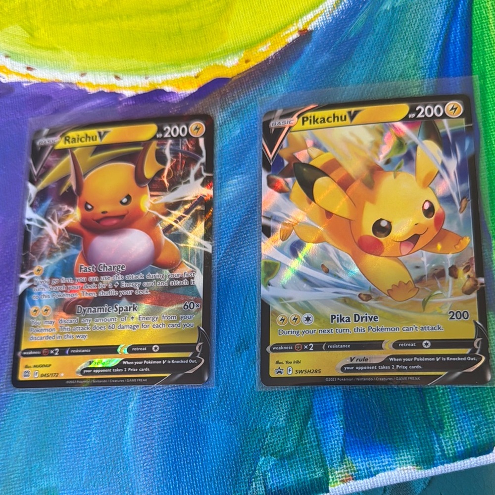 Pokemon Raichu V and Pikachu V Cards